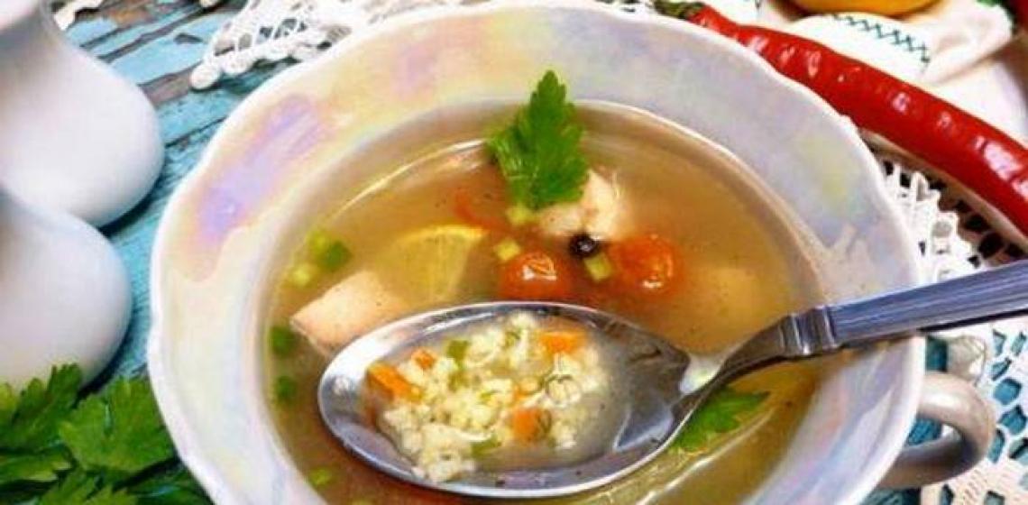 Pink salmon soup is a delicious way to lose weight